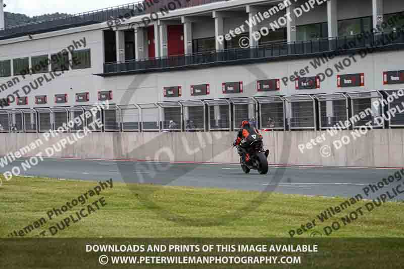 cadwell no limits trackday;cadwell park;cadwell park photographs;cadwell trackday photographs;enduro digital images;event digital images;eventdigitalimages;navarra;no limits trackdays;peter wileman photography;racing digital images;trackday digital images;trackday photos